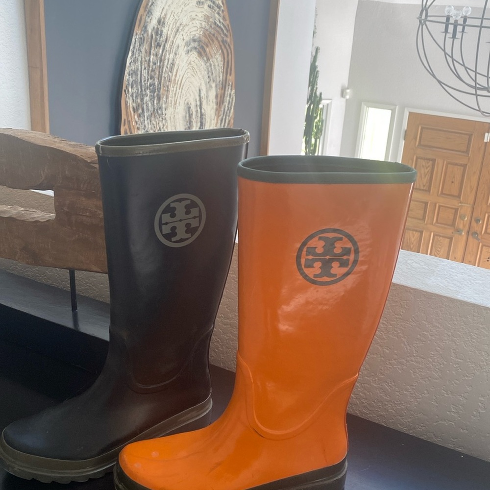 tory burch rain boots !!! 2 for 55